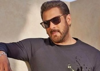 নিজের জীবন বাজি রেখে কিশোরকে বাঁচালেন সালমান