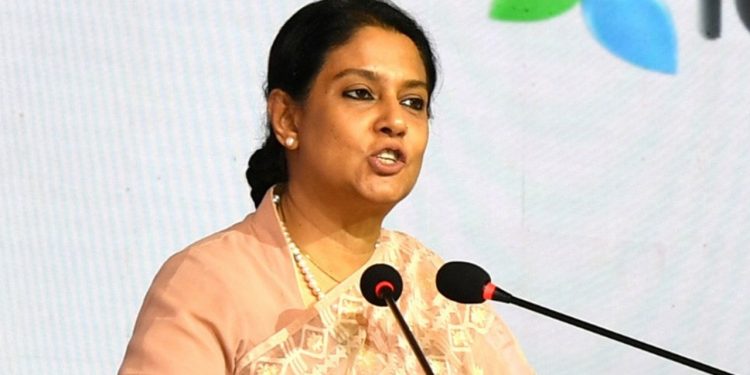 হাদির সংগ্রাম ও জীবনদর্শন আগামী প্রজন্মের জন্য প্রেরণার উৎস: পরিবেশ উপদেষ্টা