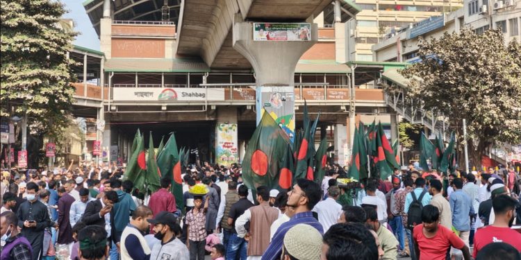 ভারতীয় পণ্য বয়কটের আহ্বান ছাত্র-জনতার