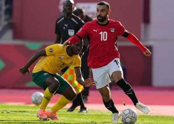 সালাহর জয়ে গ্রুপে প্রথম হয়ে শেষ ষোলো নিশ্চিত করল মিসর