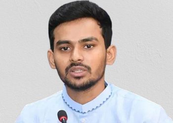 নিয়ম মেনে বাসা ছেড়েও মিডিয়া ট্রায়ালের শিকার হলাম: আসিফ মাহমুদ