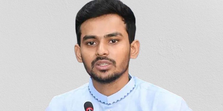 নিয়ম মেনে বাসা ছেড়েও মিডিয়া ট্রায়ালের শিকার হলাম: আসিফ মাহমুদ