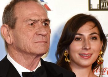 হোটেলে মিলল বিশ্বখ্যাত অভিনেতার কন্যার মরদেহ