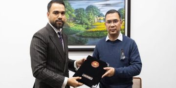 বেগম খালেদা জিয়ার মৃত্যুতে প্রধান উপদেষ্টার পক্ষ থেকে শোকবার্তা হস্তান্তর