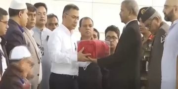 বেগম খালেদা জিয়াকে নিয়ে আবেগঘন স্মৃতিচারণ করলেন আসিফ নজরুল