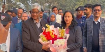 পে-স্কেল দ্রুত বাস্তবায়নের আভাস অর্থ উপদেষ্টা ড. সালেহউদ্দিন আহমেদের