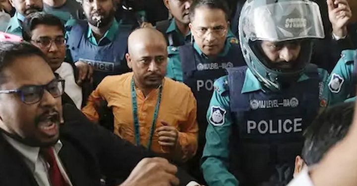 চিন্ময় কৃষ্ণ দাসসহ ৩৯ আসামির বিরুদ্ধে চার্জ গঠন