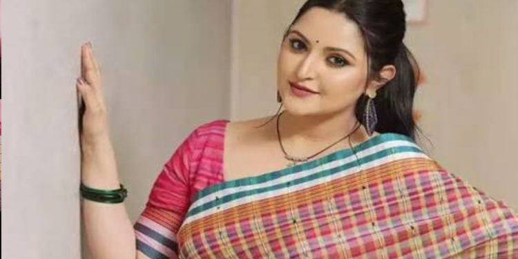 অপারেশন করেছেন পরীমণি, মঙ্গলবার আদালতে সাক্ষ্যগ্রহণে আসতে পারেননি পরীমণি