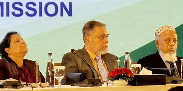 আমরা যে কমিটমেন্ট দিয়েছি, সেটাকেই ফোকাসে রেখে এগিয়ে যাচ্ছি: সিইসি