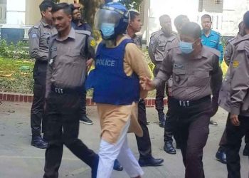 আট আসামিকে হাজির করা হয়েছে ট্রাইব্যুনালে