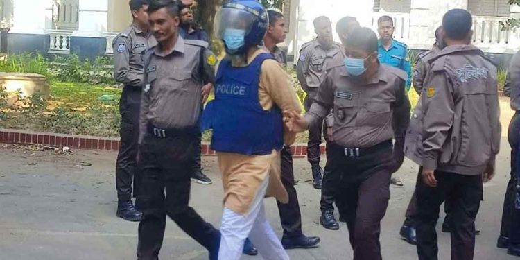 আট আসামিকে হাজির করা হয়েছে ট্রাইব্যুনালে