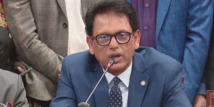‘যৌক্তিক দাবি পর্যায়ক্রমে বাস্তবায়ন হবে শিক্ষকদের রাস্তায় নামার দরকার নেই’