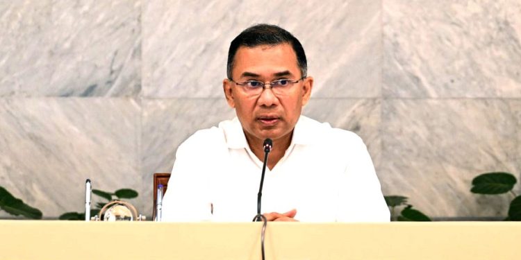 তারেক রহমানের বড় চ্যালেঞ্জ অর্থনীতি পুনরুজ্জীবিত করা