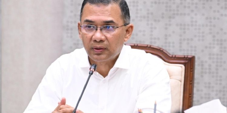 মির্জা আব্বাসকে দ্রুত সিঙ্গাপুরে নেওয়ার পরামর্শ দিলেন প্রধানমন্ত্রী তারেক রহমান