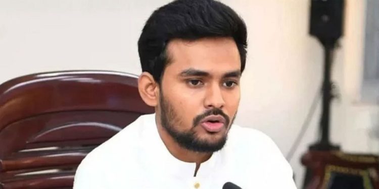 আপনারাও আসেন চাঁদরাত উদযাপন করি: আসিফ মাহমুদ