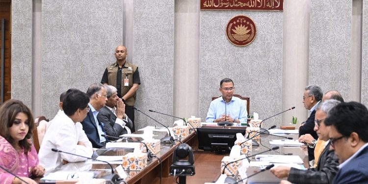 প্রধানমন্ত্রী তারেক রহমানের সভাপতিত্বে ‘জ্বালানি পরিস্থিতি মোকাবেলায় করণীয়’ নিয়ে বিশেষ সভা