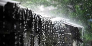 ধেয়ে আসছে আংশিক মাঝারি বৃষ্টিবলয় ‘বিজলী’