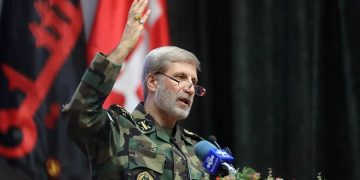 আমরা প্রতিশোধ নেবোই, ইসরায়েলকে কঠোর জবাব দেওয়া হবে: ইরানের সেনাপ্রধান