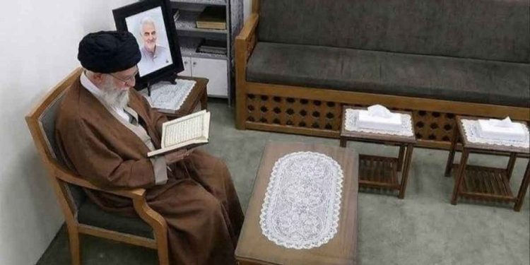 খামেনির মৃত্যুর ২০ মিনিট আগেও হাতে ছিলো পবিত্র কোরআন