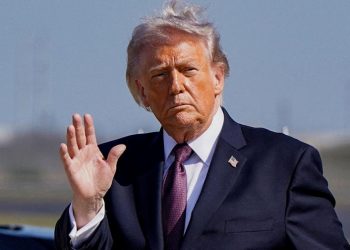 যুক্তরাষ্ট্র ইরানের সঙ্গে যুদ্ধে জড়িয়ে যেভাবে কাফফারা দিতে যাচ্ছে