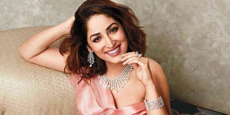 পবিত্র কোরআন শিখেছিলেন ইয়ামি গৌতম!