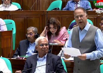 দক্ষিণ এশিয়ায় একমাত্র বাংলাদেশই জ্বালানি তেলের দাম বাড়ায়নি: বিদ্যুৎ মন্ত্রী