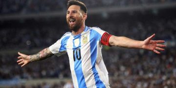 মেসি নীরবতা ভেঙে যা বললেন