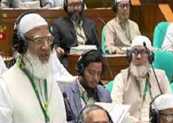 আমি দাঁড়ালেই ভালোবাসার কথা বলতে হয়: শফিকুর রহমান