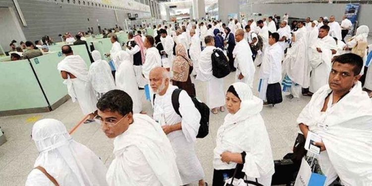 সৌদি আরবে পৌঁছালেন ৩২ হাজার হজযাত্রী