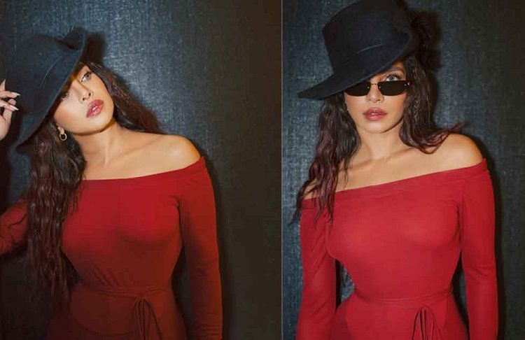 প্রিয়াঙ্কা চোপড়া ‘গ্লোবাল ভ্যানগার্ড অনার’ পাচ্ছেন