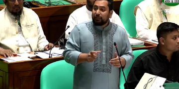 সরকার জুলাই স্মৃতি জাদুঘর সম্পূর্ণভাবে নিয়ন্ত্রণে নেওয়ার চেষ্টা করছে: নাহিদ