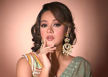 নতুন সুখবর দিলেন দীঘি