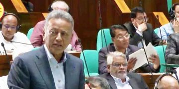 ২০২৫ সাল পর্যন্ত খেলাপি ঋণ প্রায় সাড়ে ৫ লাখ কোটি টাকা: অর্থমন্ত্রী আমির খসরু