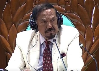 জাতীয় সংসদের প্রথম অধিবেশন শুরু