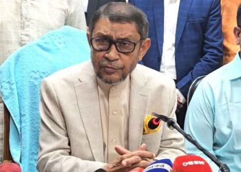 ৬ শিশু মৃত্যুর ঘটনায় আদ-দ্বীন হাসপাতালে স্বাস্থ্যমন্ত্রী