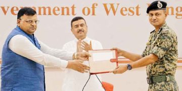 বাংলাদেশ সীমান্তে বেড়া দিতে বিএসএফকে ২৭ কিমি জমি দিলেন শুভেন্দু