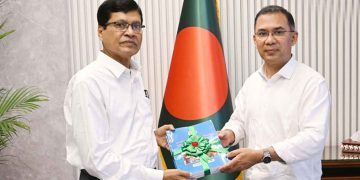 সিএজি’র অডিট রিপোর্টে ঠাঁই পেয়েছে বালিশ কাণ্ডের দুর্নীতি