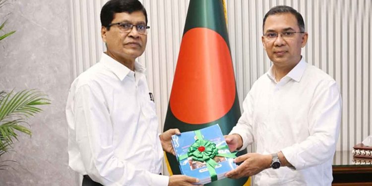 সিএজি’র অডিট রিপোর্টে ঠাঁই পেয়েছে বালিশ কাণ্ডের দুর্নীতি