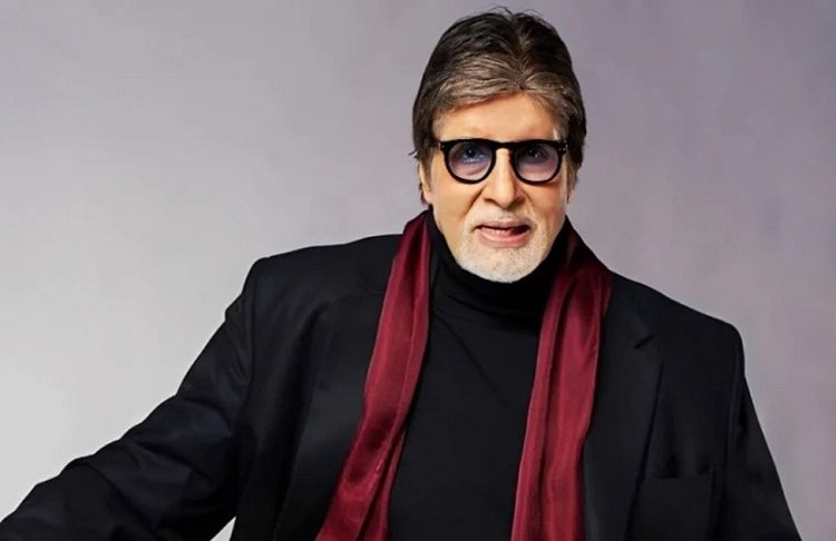 হাসপাতাল থেকে বাসায় ফিরলেন অমিতাভ, কী হয়েছিল অভিনেতার