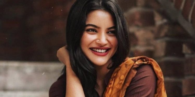 আমি ফেসবুকটা ডিলিট করে দিতে চাই: তুষি