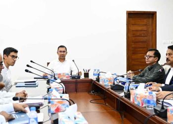 বন্ধ ও অলাভজনক কারখানায় বিনিয়োগ আকৃষ্ট করতে রোড শো করবে সরকার