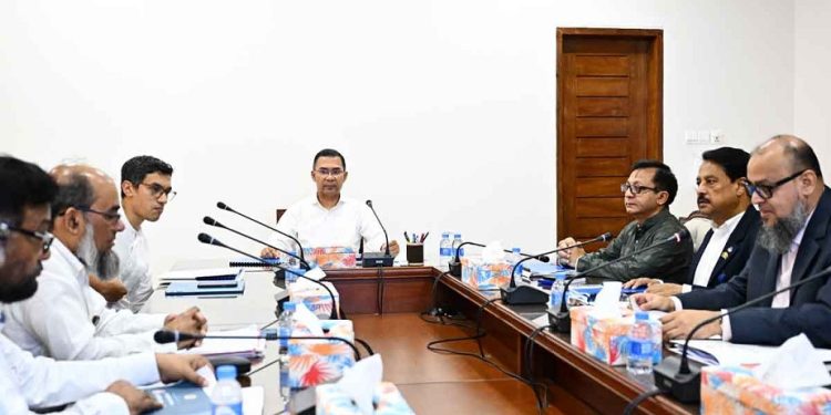 বন্ধ ও অলাভজনক কারখানায় বিনিয়োগ আকৃষ্ট করতে রোড শো করবে সরকার