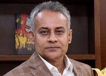 আমূল পরিবর্তন আনার চেষ্টা করছি
