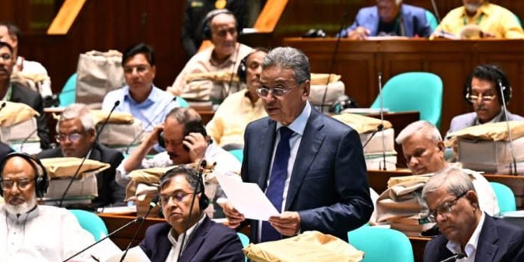 পুরোনো মালিকদের ব্যাংকে ফেরার ধারা বাতিলের ঘোষণা অর্থমন্ত্রীর
