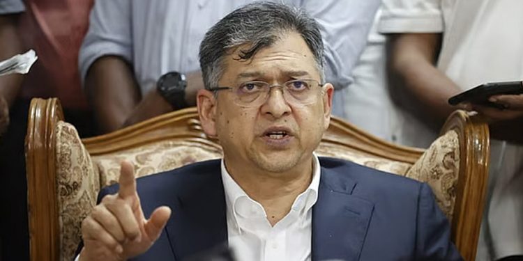 আমরা ভারতের সব ধরনের অবৈধ পুশ ইনের চেষ্টা প্রতিহত করতে প্রস্তুত: স্বরাষ্ট্রমন্ত্রী