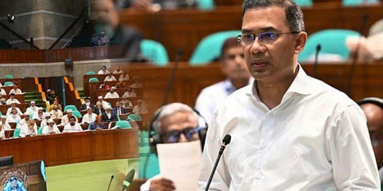প্রশাসনিক কাজে জবাবদিহি নিশ্চিত করতে হবে: প্রধানমন্ত্রী