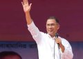 দয়া করে প্রধানমন্ত্রীকে বিব্রত করবেন না