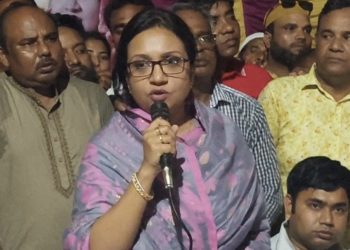 ‘চাঁদাবাজ এলে বেঁধে রাখুন, আমাকে ফোন দিন’— ব্যবসায়ীদের প্রতি প্রতিমন্ত্রী পুতুল