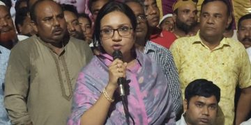 ‘চাঁদাবাজ এলে বেঁধে রাখুন, আমাকে ফোন দিন’— ব্যবসায়ীদের প্রতি প্রতিমন্ত্রী পুতুল
