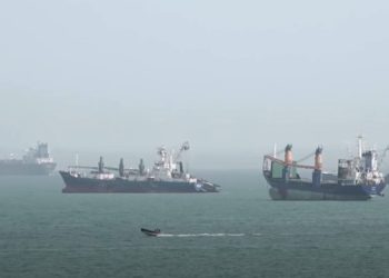 হামলা বন্ধ ইরান ও যুক্তরাষ্ট্র আলোচনায় ফিরতে রাজি